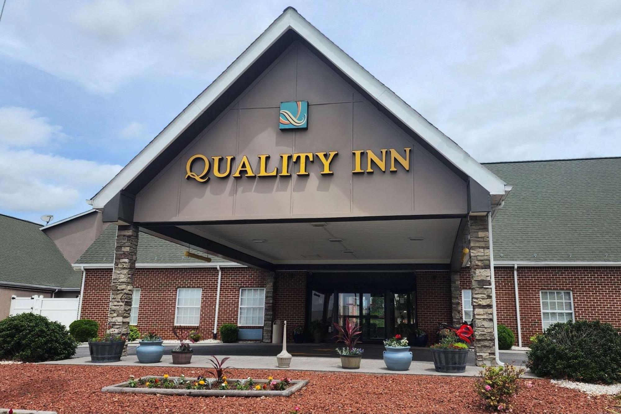 Quality Inn Dublin I-81 Exterior photo